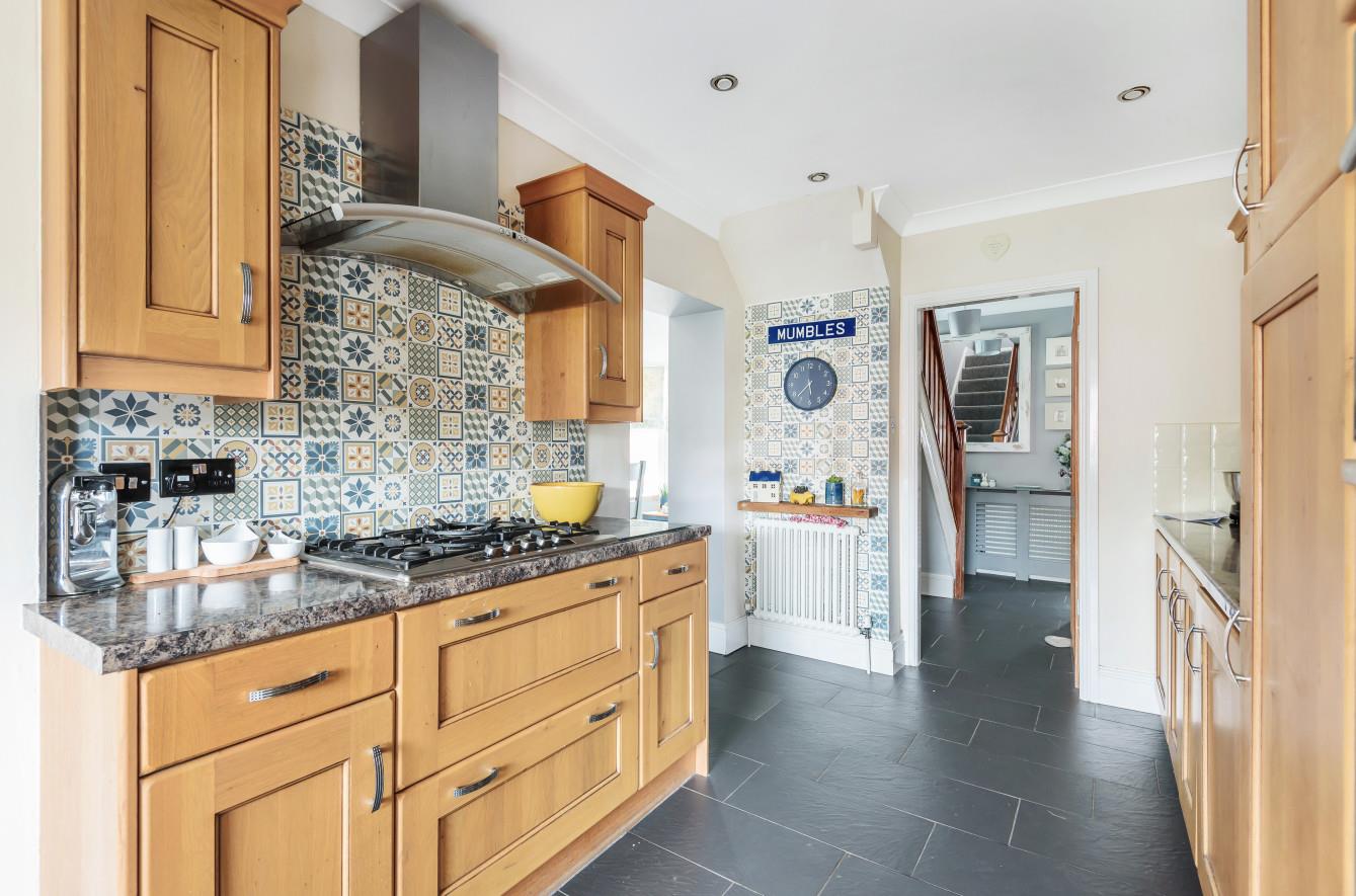 Newton Road, Newton, Swansea, SA3 4UD